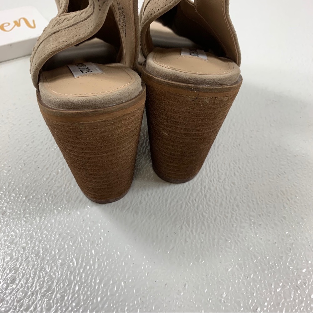 Steve Madden Macro Perforated Peep Toe Booties - image 5